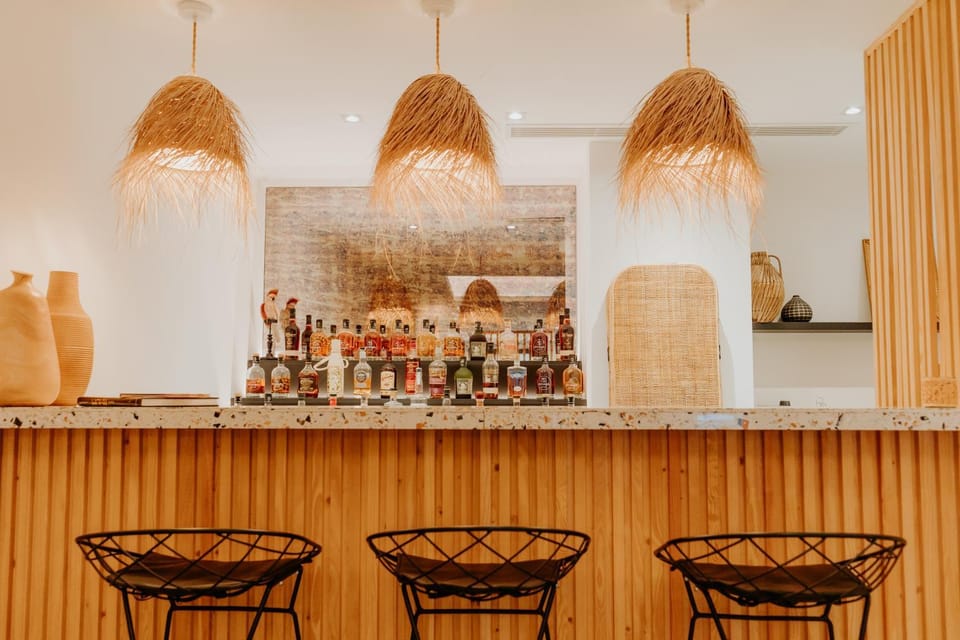 Lounge or bar