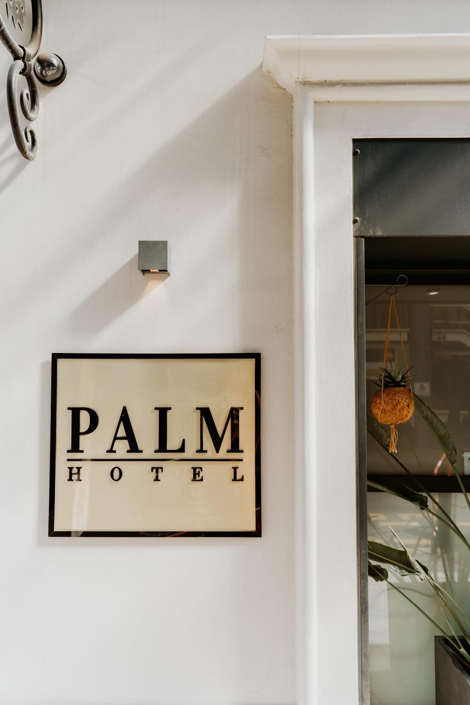 Facade/entrance, Property logo or sign