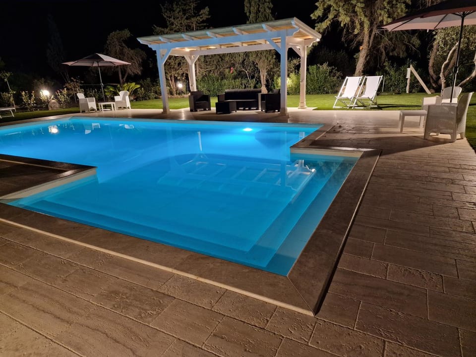 Night, Swimming pool