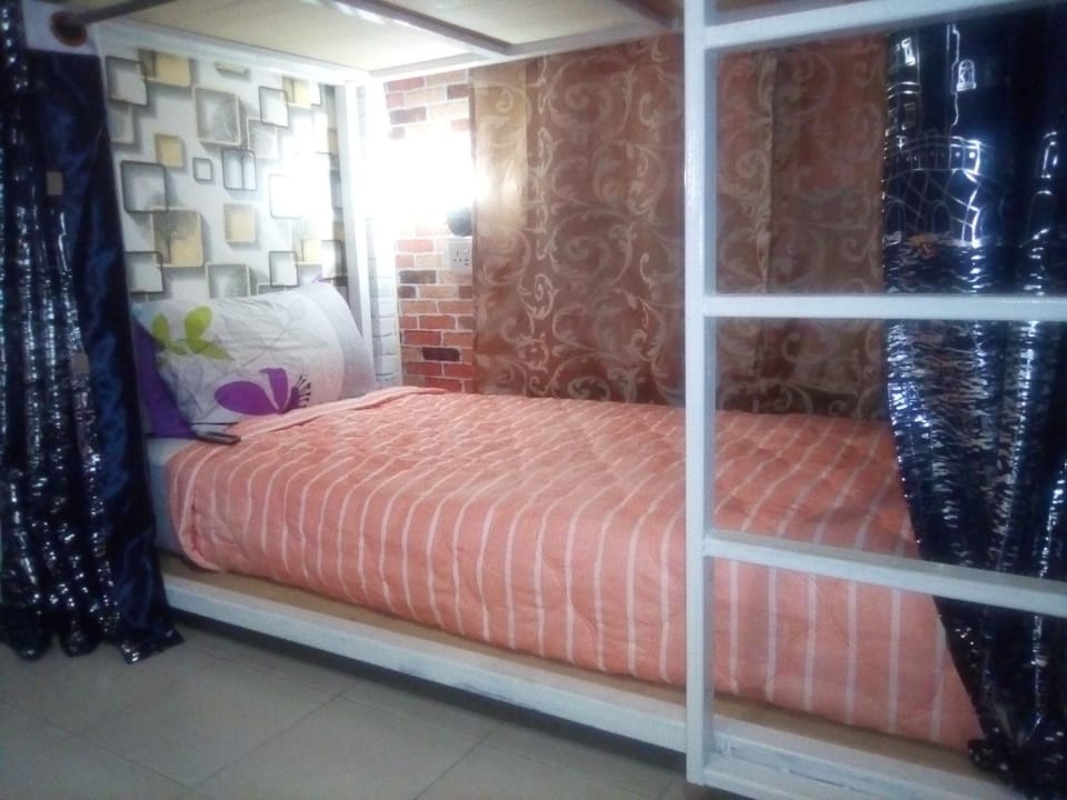 Ban Kru Ae mixed dorm Bed and Breakfast in Bangkok