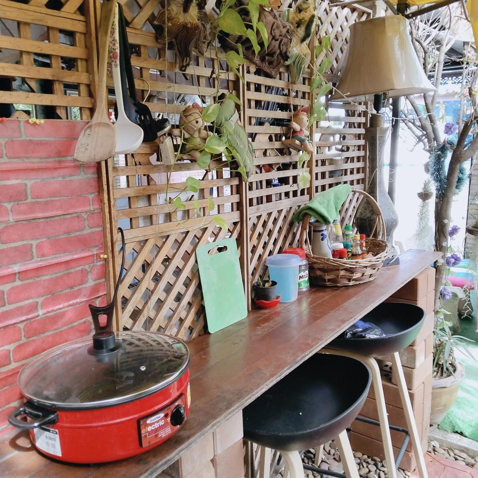 Ban Kru Ae mixed dorm Bed and Breakfast in Bangkok