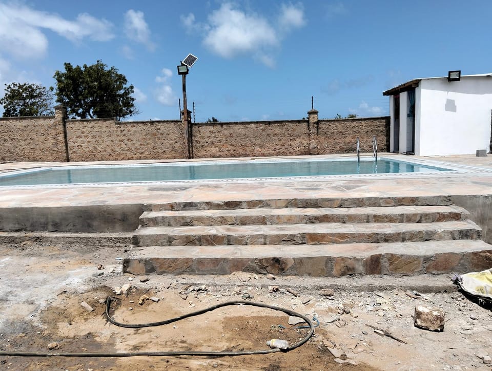 Pool view, Swimming pool
