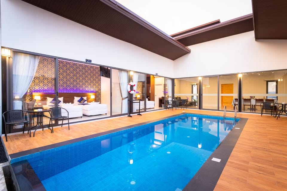 Swimming pool