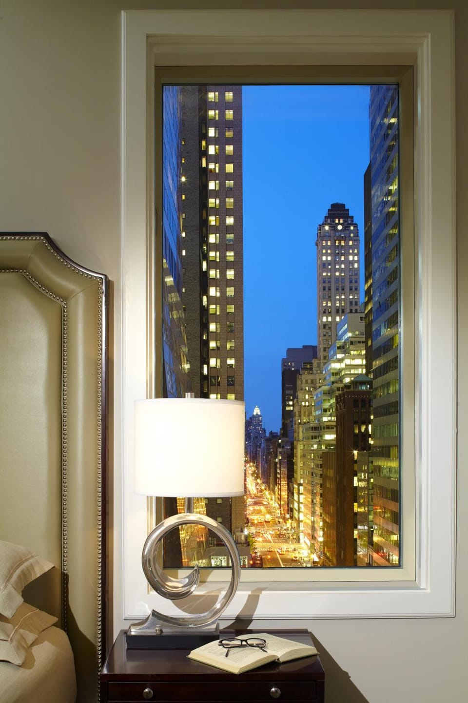 View (from property/room), Decorative detail, City view