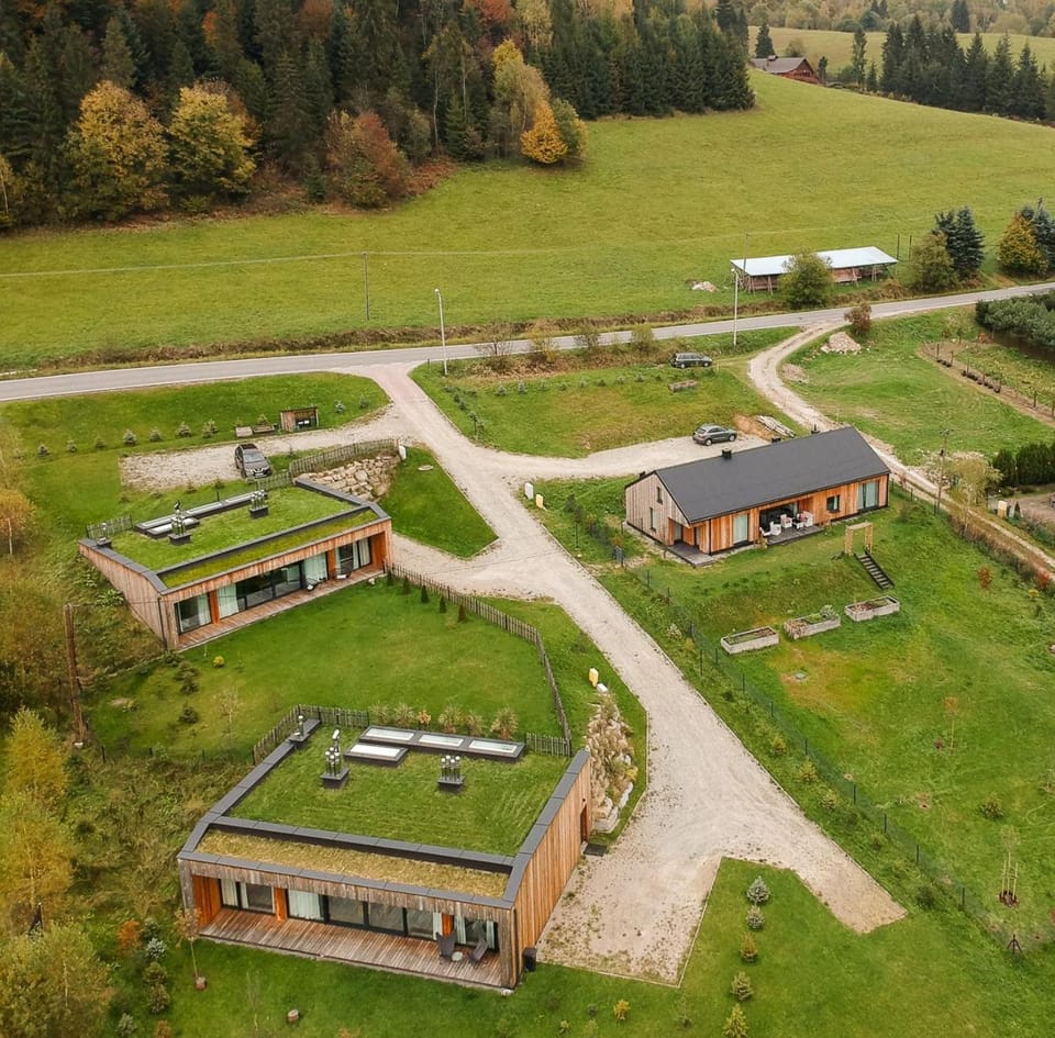 Property building, Bird's eye view