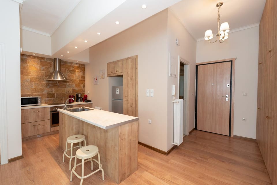 Coffee/tea facilities, Dining area, kitchen