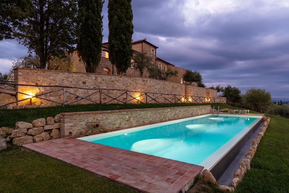Summer, On site, City view, Garden view, Pool view, Swimming pool, Swimming pool, Sunset