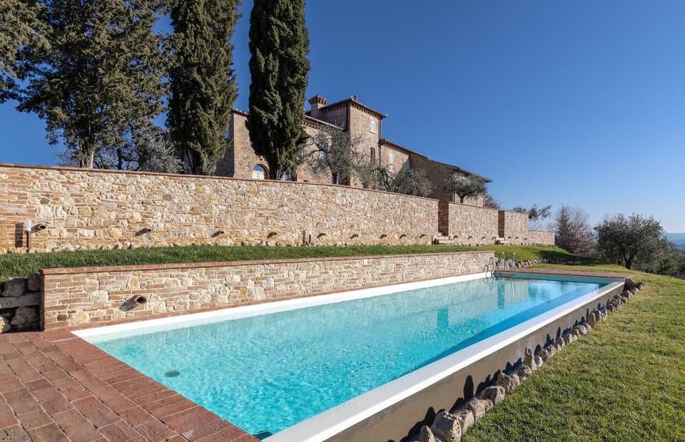 Property building, Day, Natural landscape, Summer, Garden, On site, Garden view, Pool view, Swimming pool