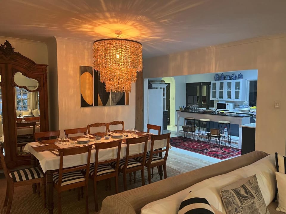 Lounge or bar