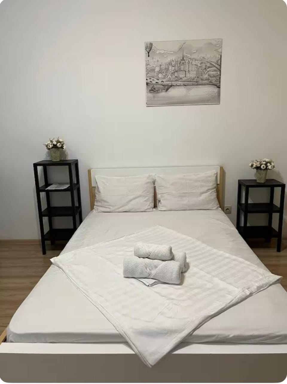 Bed, Bedroom, towels