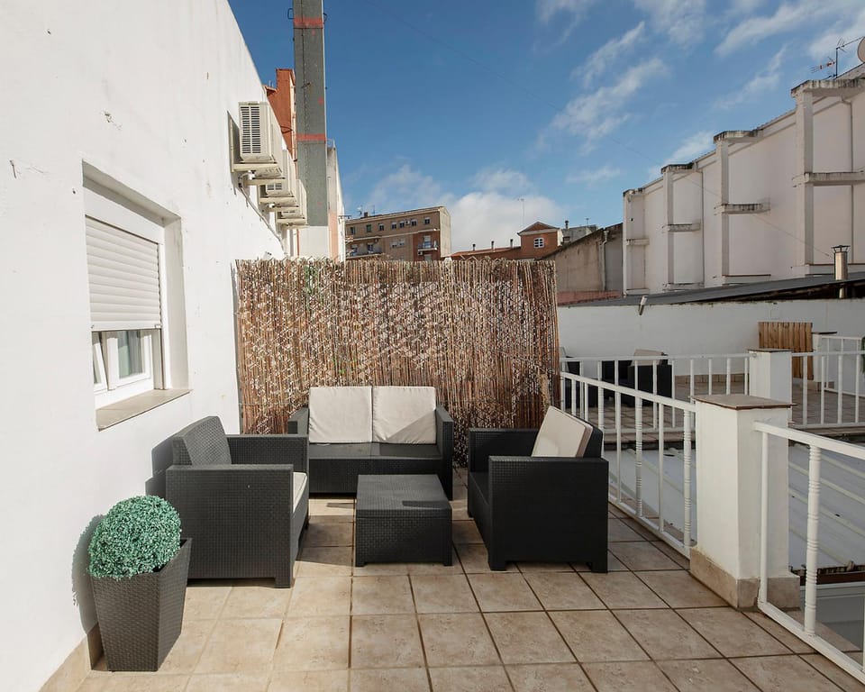 Balcony/Terrace, Balcony/Terrace