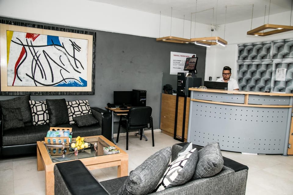 Lobby or reception, Seating area