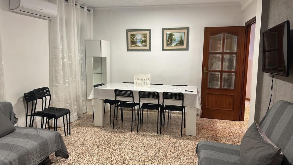 Alquiler universidades malvarrosa Playa Maritim Valencia Apartment in Valencia