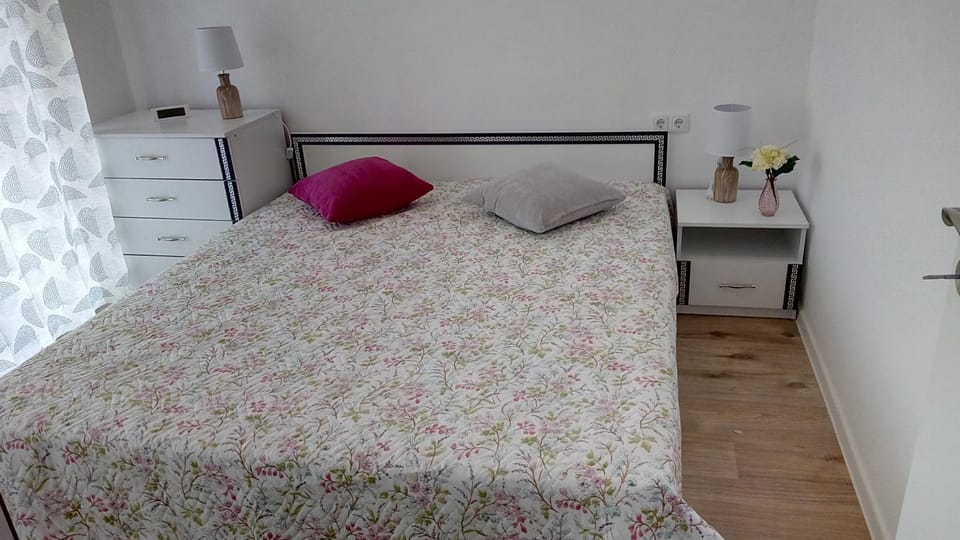 Апартамент Арина Apartment in Pomorie