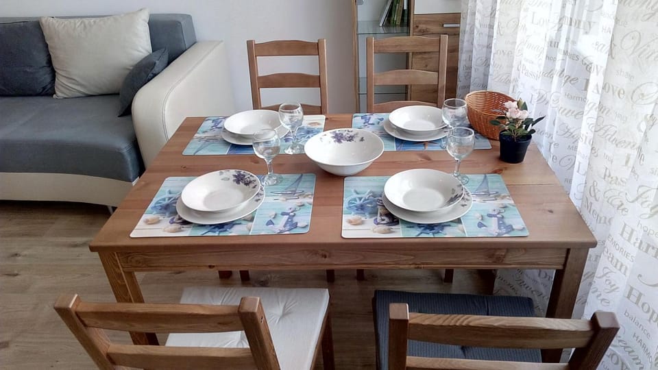 Апартамент Арина Apartment in Pomorie