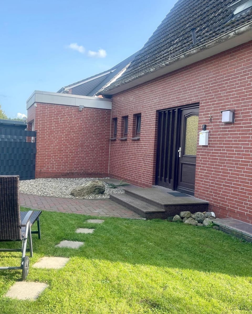 Property building, Garden, Garden view