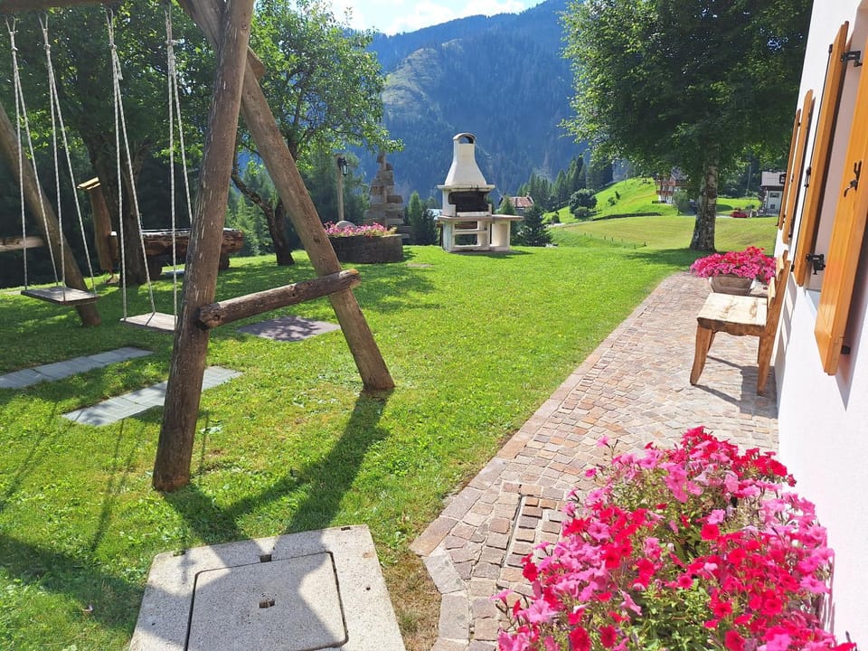 Garden, Garden view