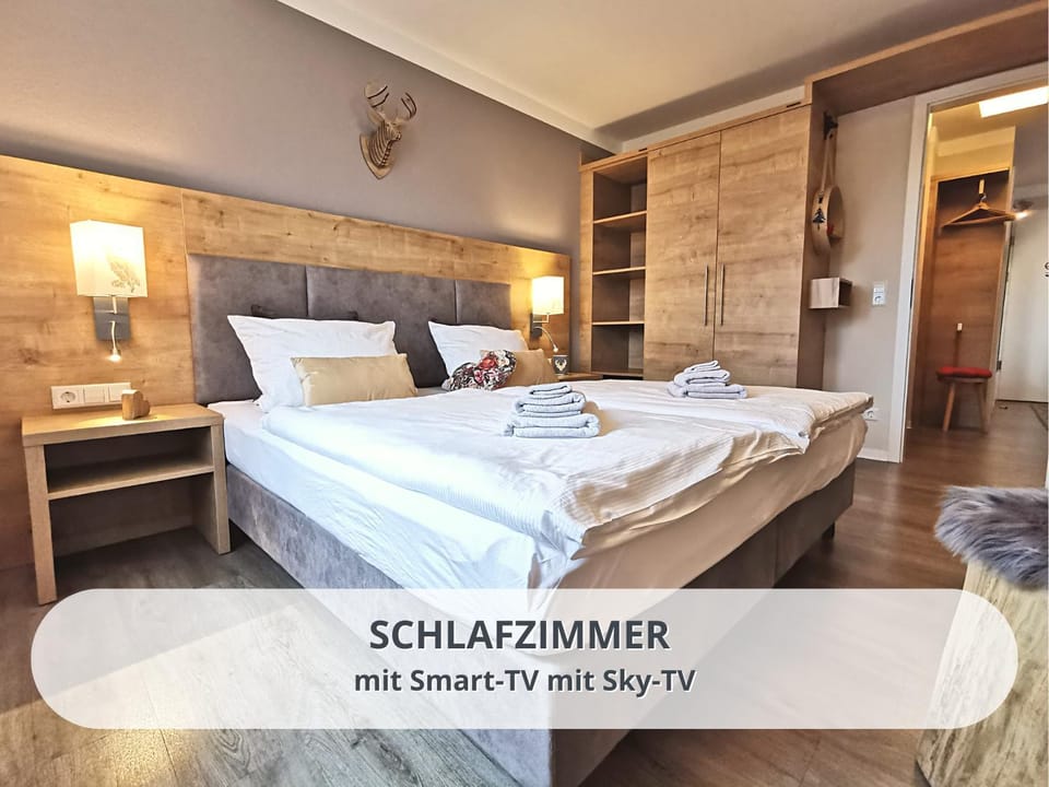 Bed, Decorative detail, Bedroom, wardrobe, laundry