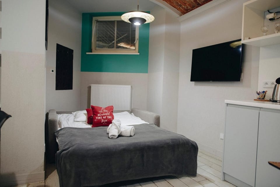M5 Main Square Stylish One Bedroom Apartment in Krakow