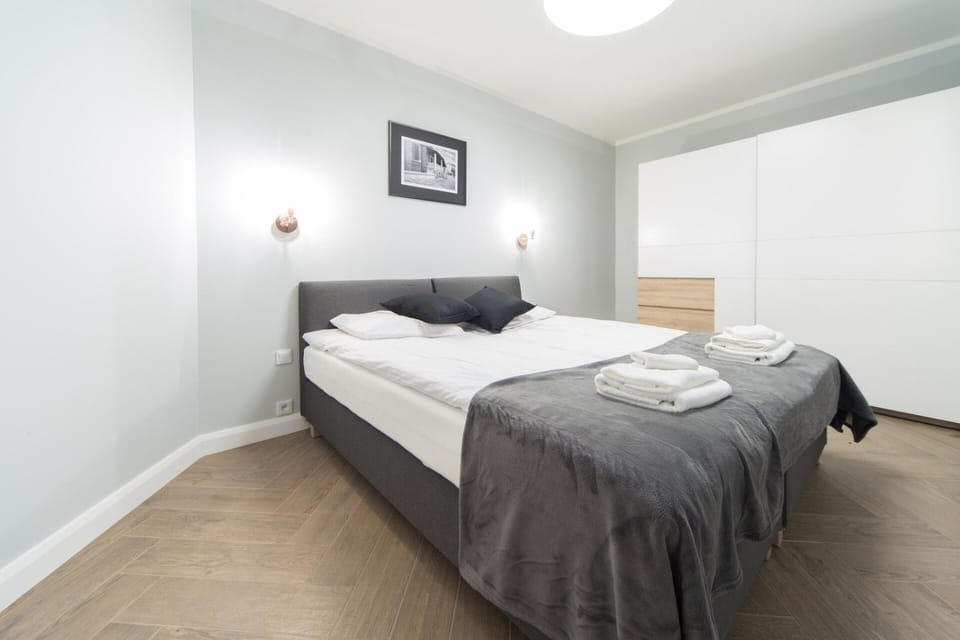 M6 Main Square Stylish One Bedroom Apartment in Krakow