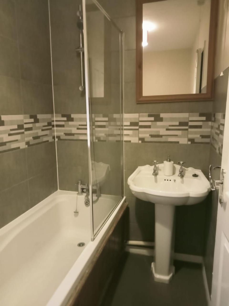 Kempston Cosy Lodge Apartment in Bedford