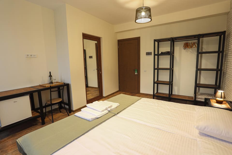 Bed, Photo of the whole room, Bedroom, wardrobe