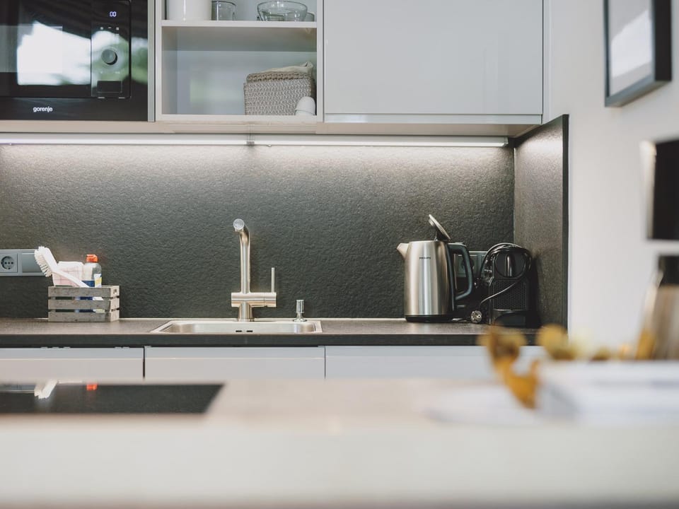 Coffee/tea facilities, Kitchen or kitchenette