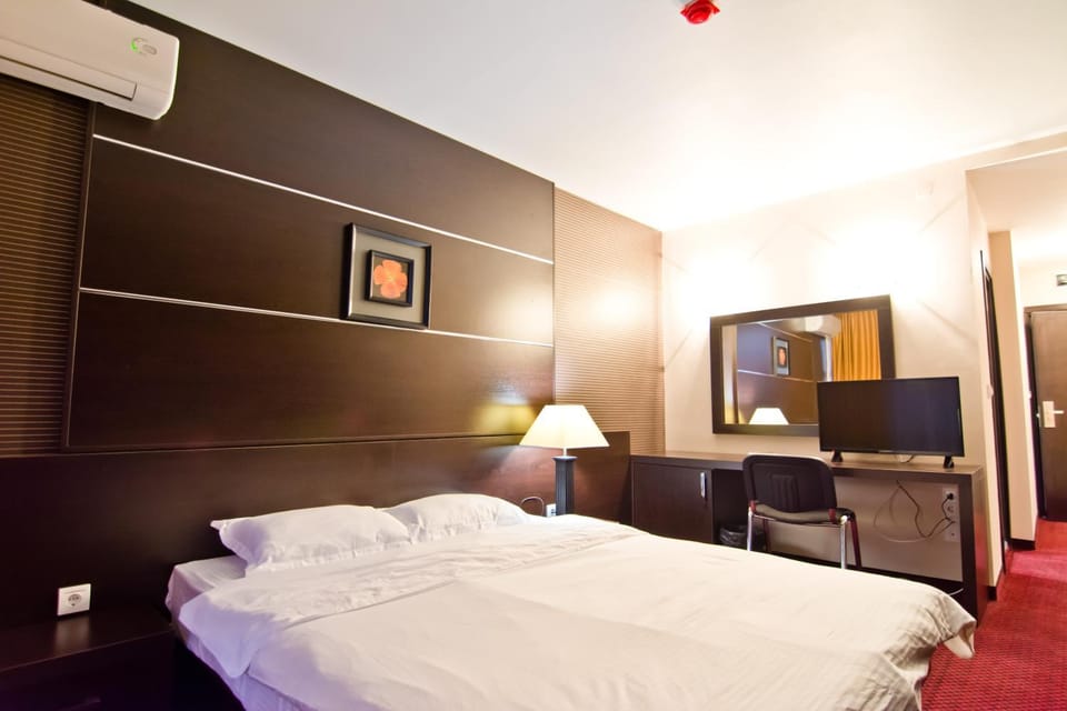 семеен ХОТЕЛ РОМАНТИКА Hotel in Bulgaria