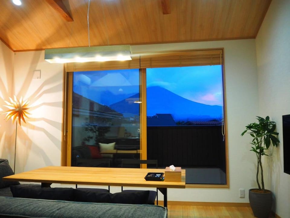 Natural landscape, View (from property/room), Mountain view