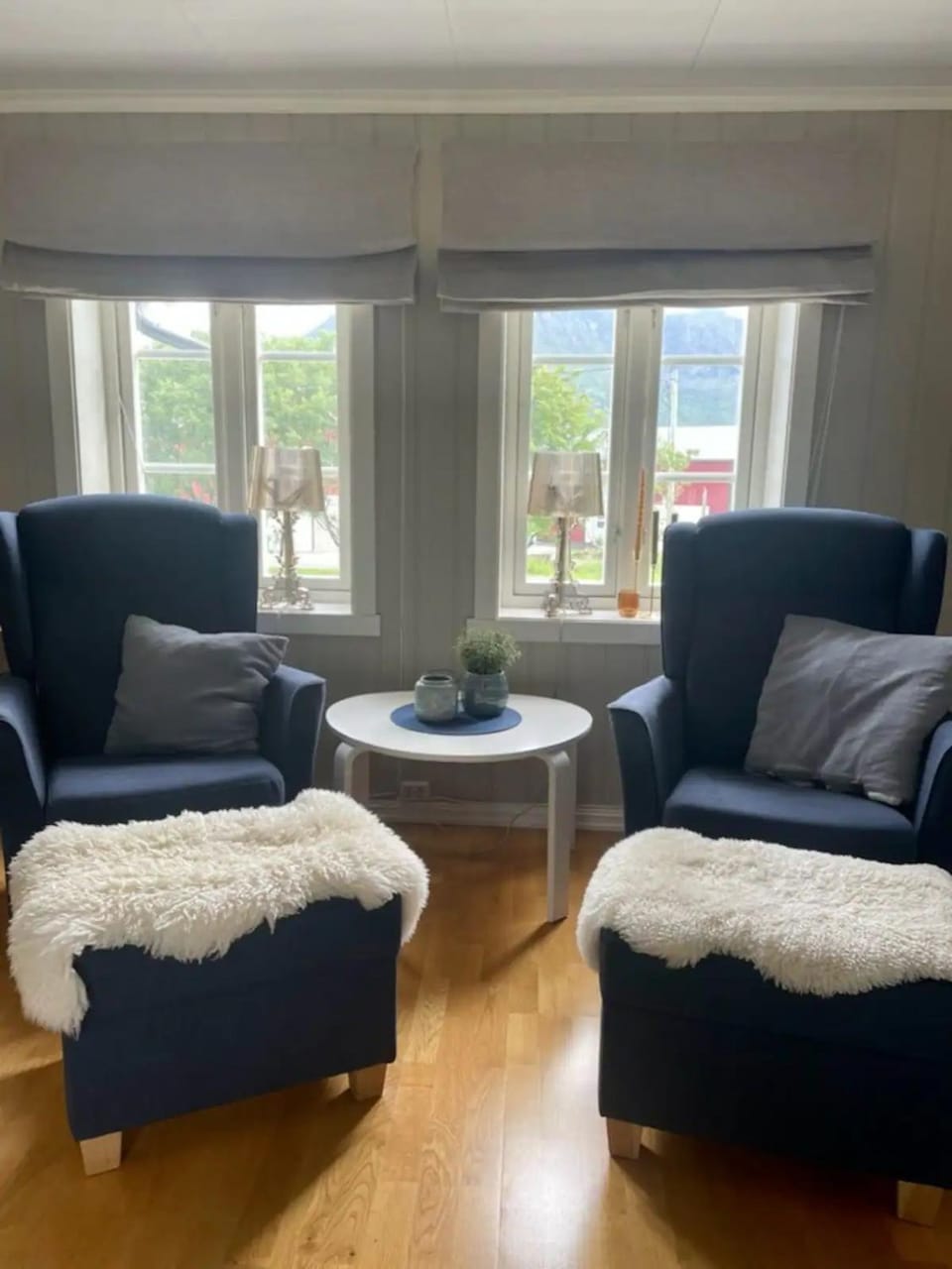 View (from property/room), Living room, Seating area