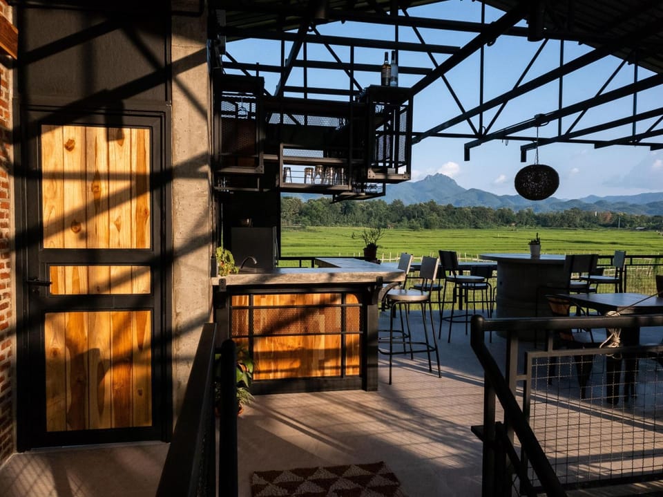 Lounge or bar