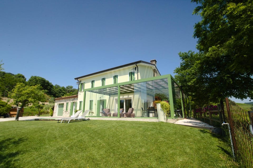 Property building, Natural landscape, Garden, Garden view