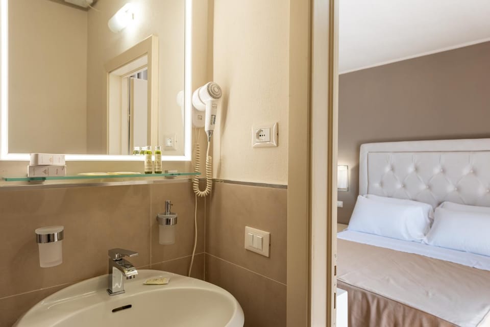 Bathroom, Bedroom