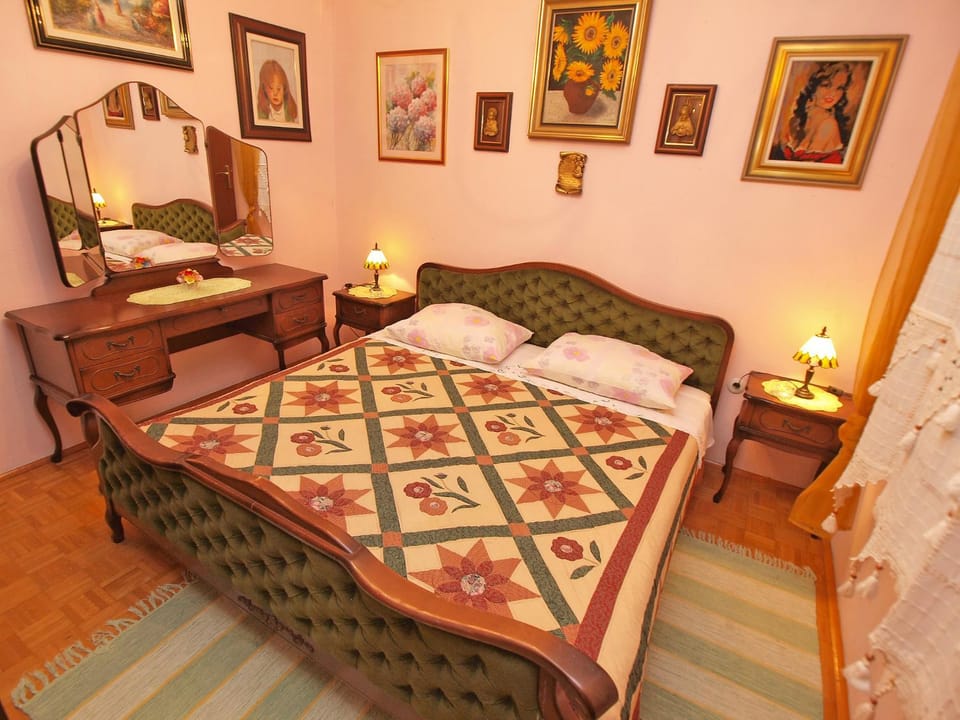 Apartments and room Rabac 155 Bed and Breakfast in Istria County
