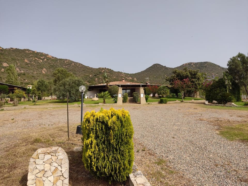 Property building, Garden