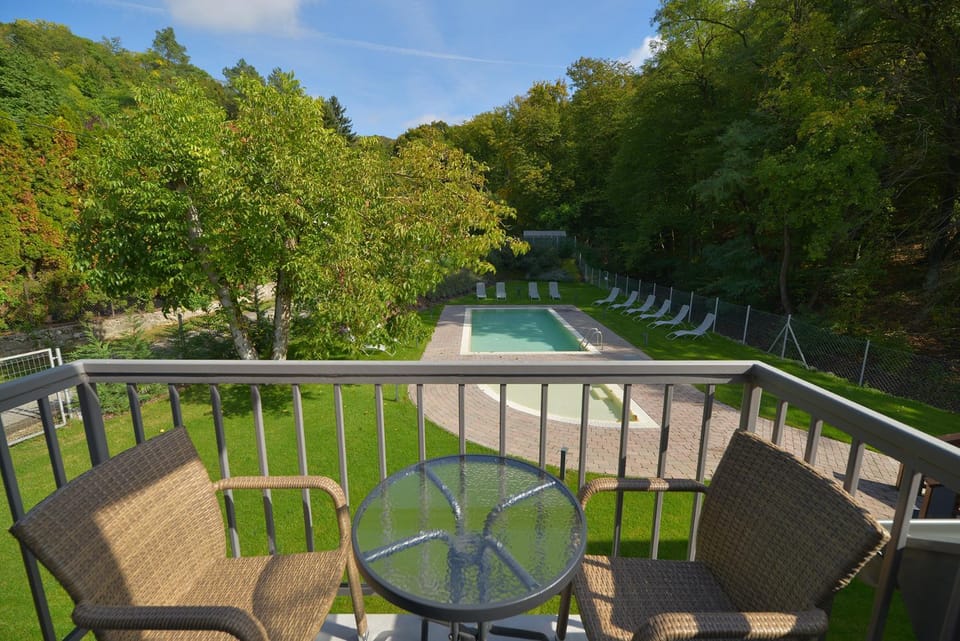 Garden, Balcony/Terrace, Garden view, Pool view