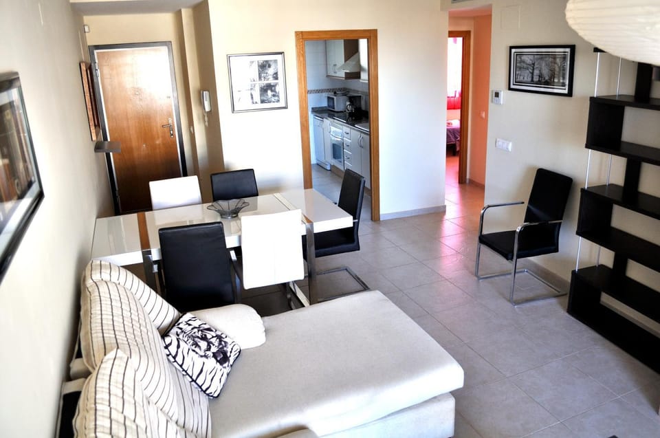 Sueños De Mar F5, 2 dormitorios, puerto náutico, by Bookindenia Apartment in Marina Alta