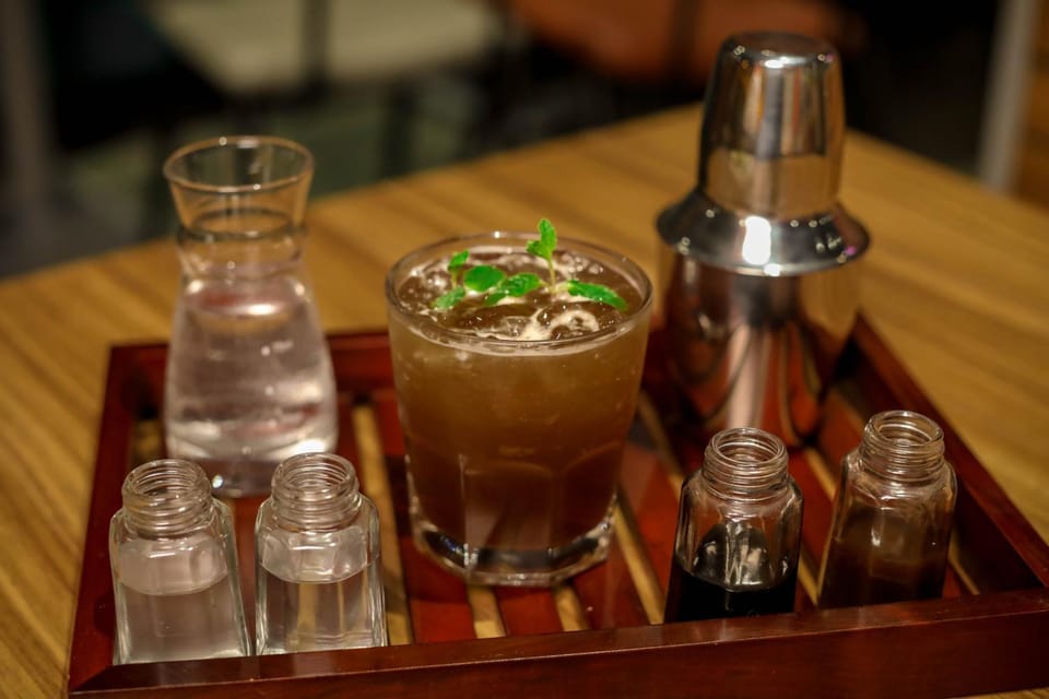 Restaurant/places to eat, Food and drinks, Food