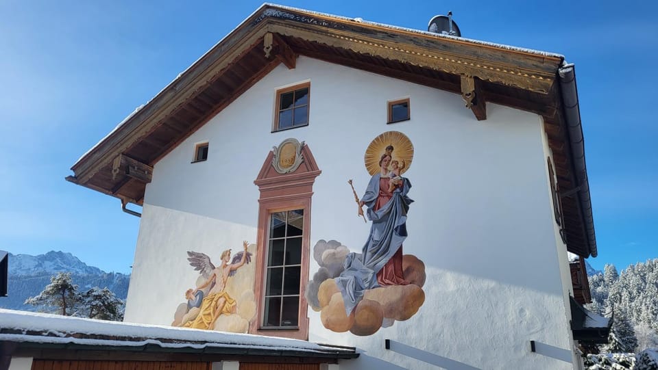 Chalet Sonnenbichl House in Garmisch-Partenkirchen