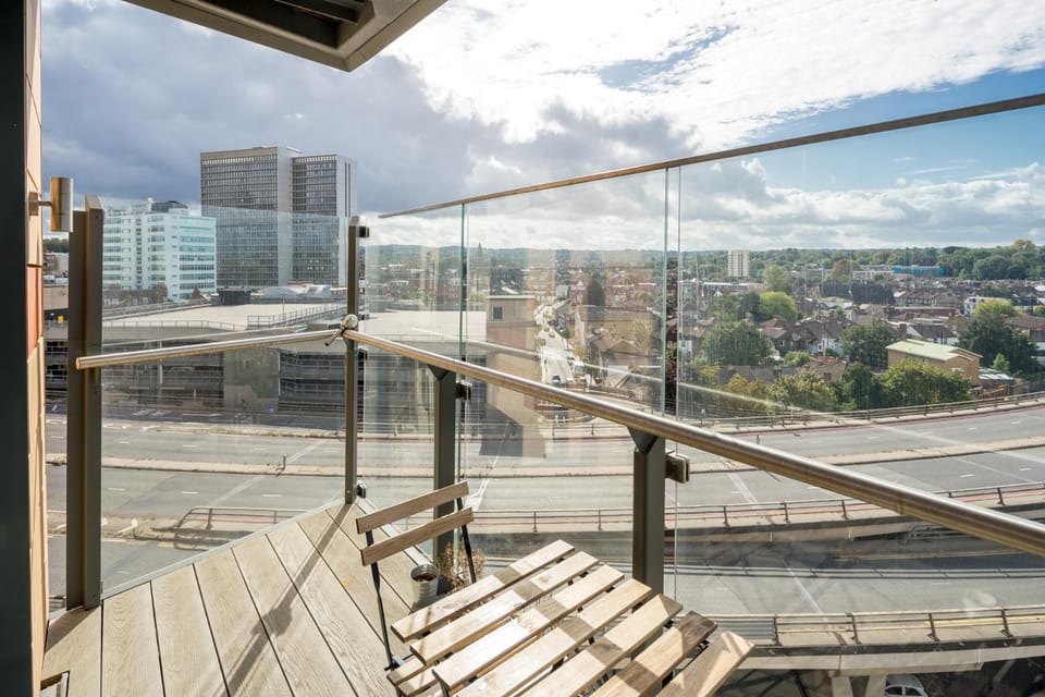 Balcony/Terrace, City view