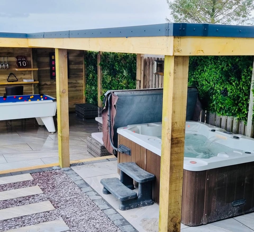 Hot Tub