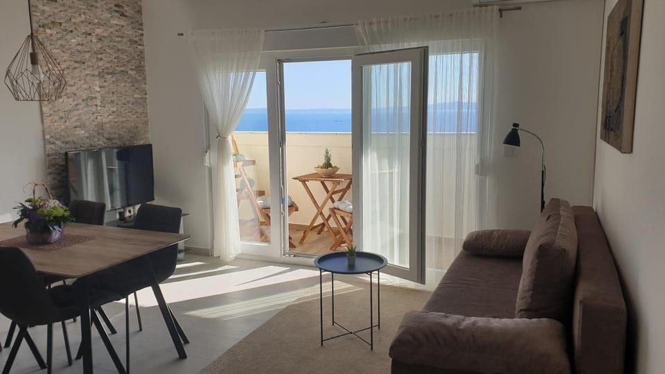 Balcony/Terrace, Living room, Sea view