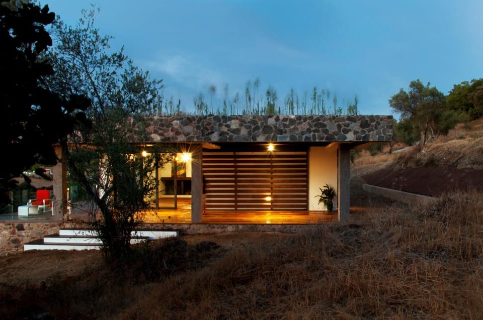 Facade/entrance, Garden