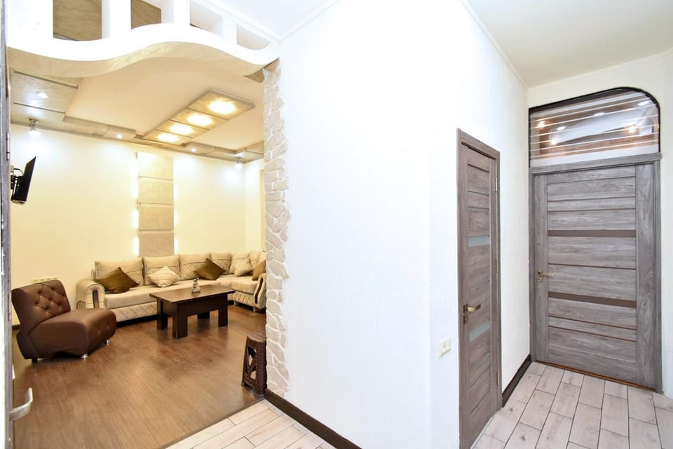 Apart House in Yerevan Mashtots Avenue House in Yerevan