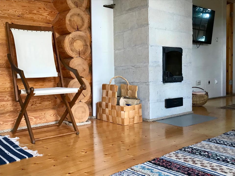 Pähkli Seaside Cottage with Cozy Outdoor Patio House in Estonia