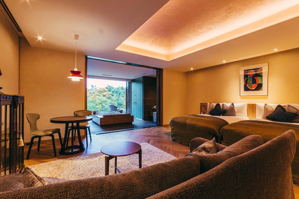 Hot Spring Bath, Photo of the whole room