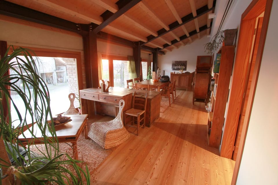 Restaurant/places to eat, Banquet/Function facilities
