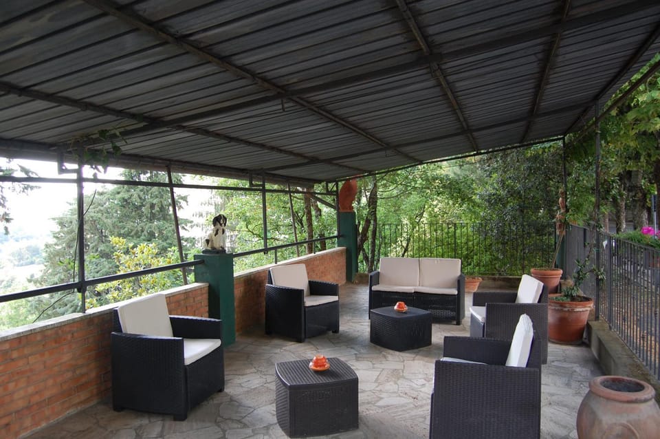 Patio, Balcony/Terrace, Internal: Not applicable to any particular room