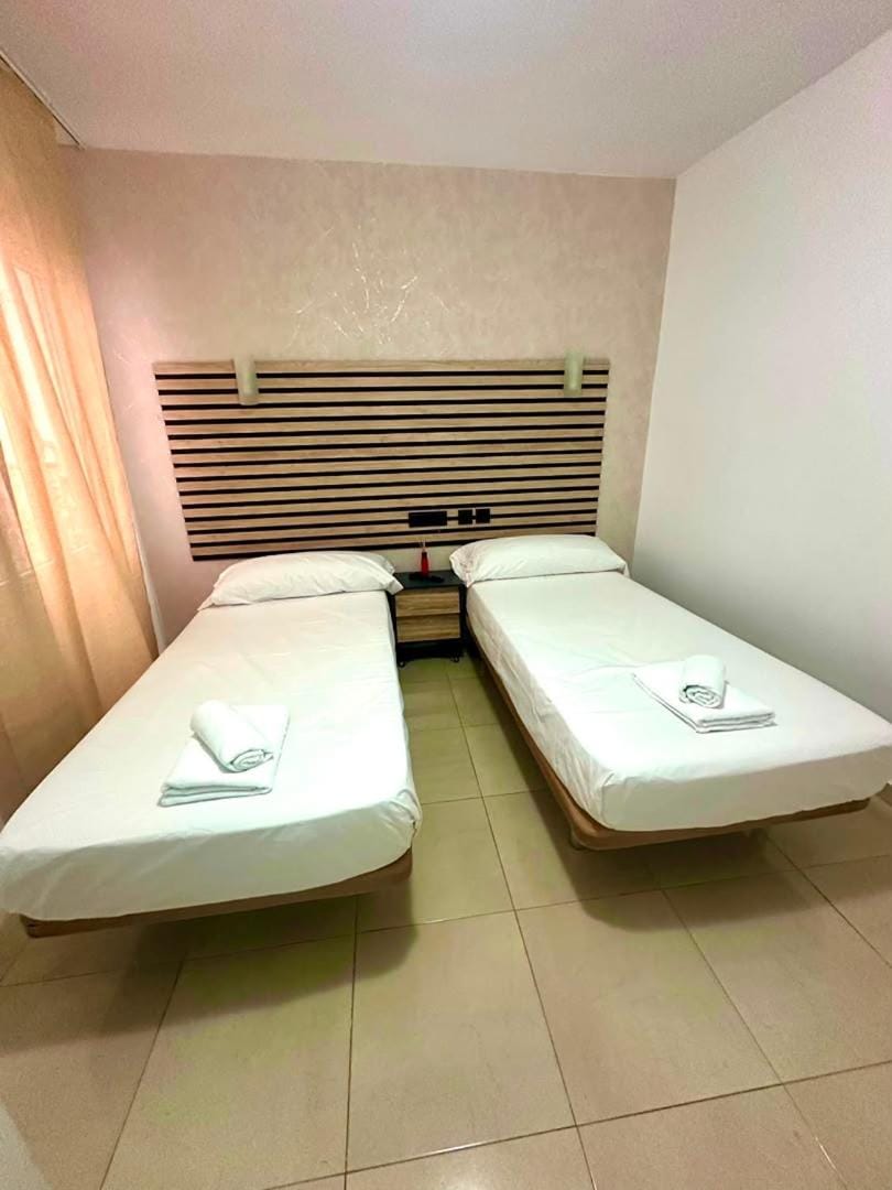 Hostal Alegria Alicante Bed and Breakfast in Alicante