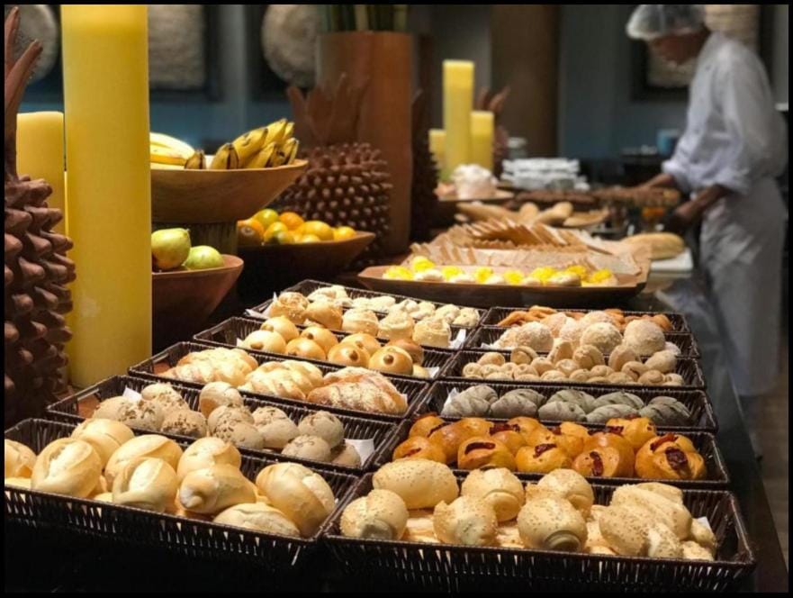 Food and drinks, Food, Buffet breakfast, Dinner